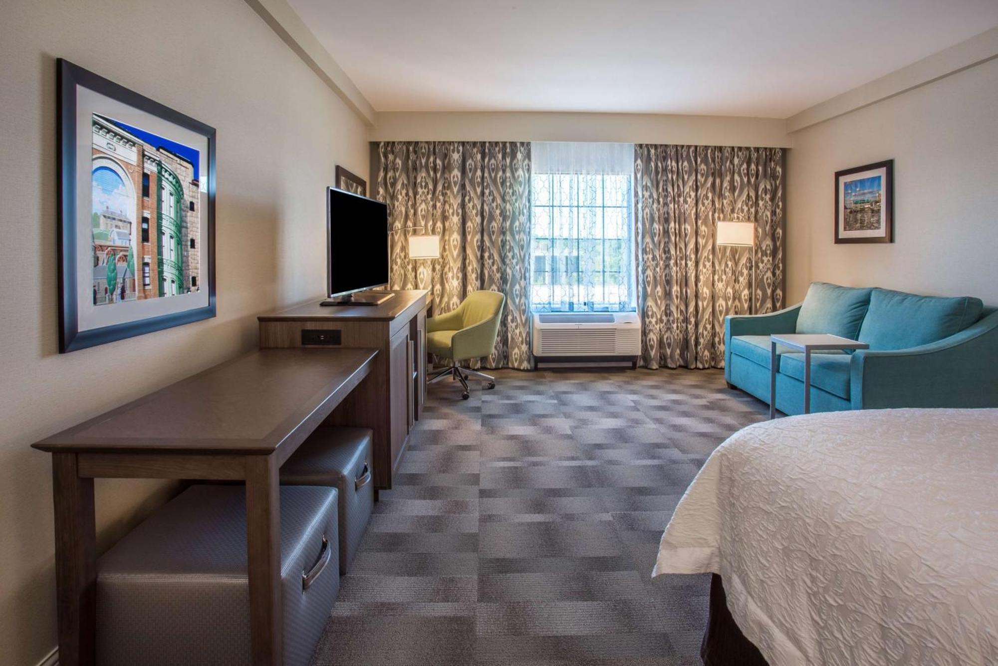 Hampton Inn & Suites Yonkers - Westchester Екстер'єр фото
