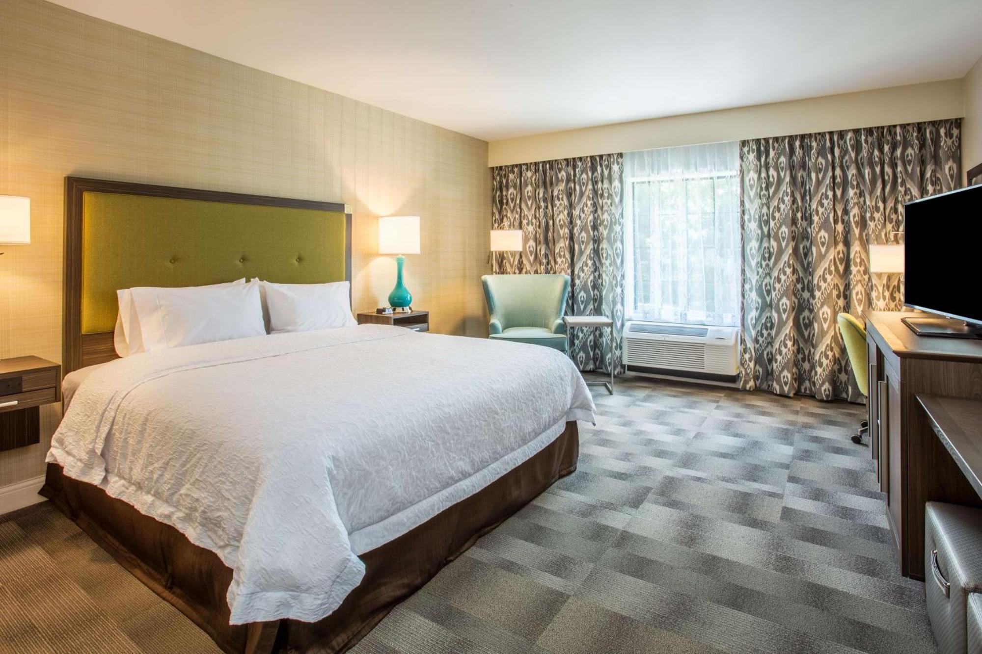 Hampton Inn & Suites Yonkers - Westchester Екстер'єр фото